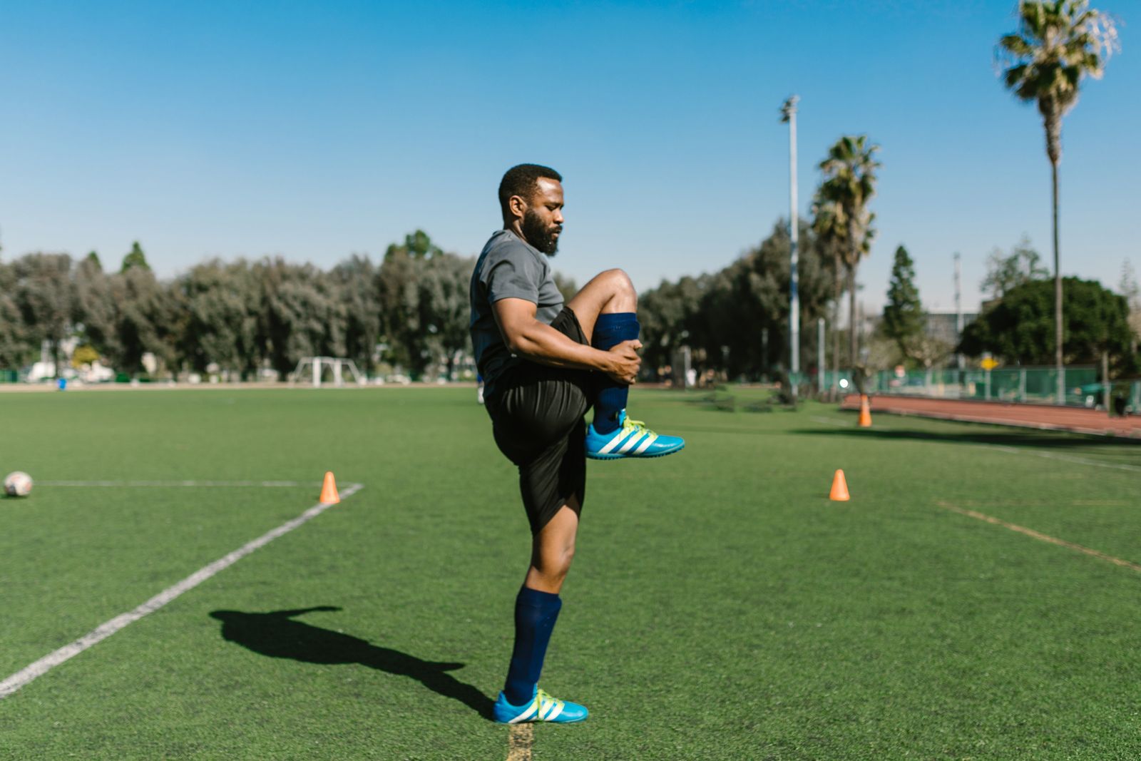 Static vs Dynamic Stretching: What to Do Before and After Training